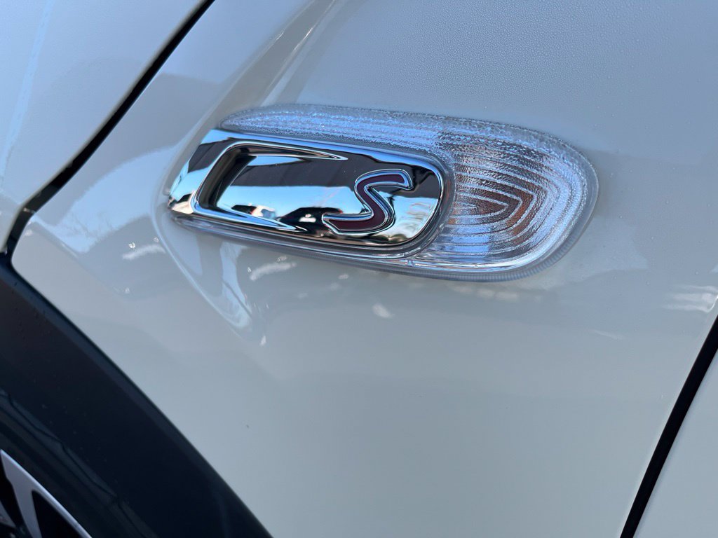 Used 2020 MINI Cooper S w/ Signature Upholstery Package FWD image 10