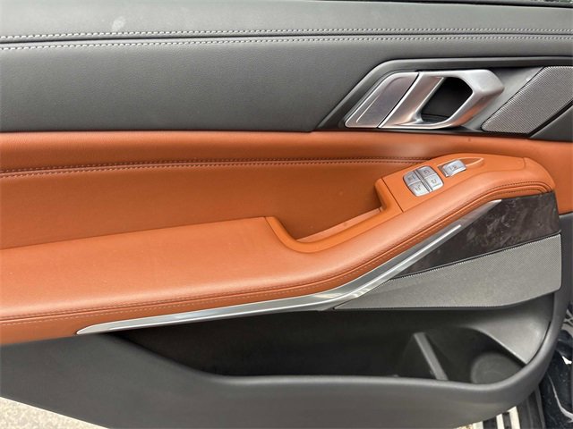 Used 2023 BMW X7 xDrive40i w/ Executive Package image 19