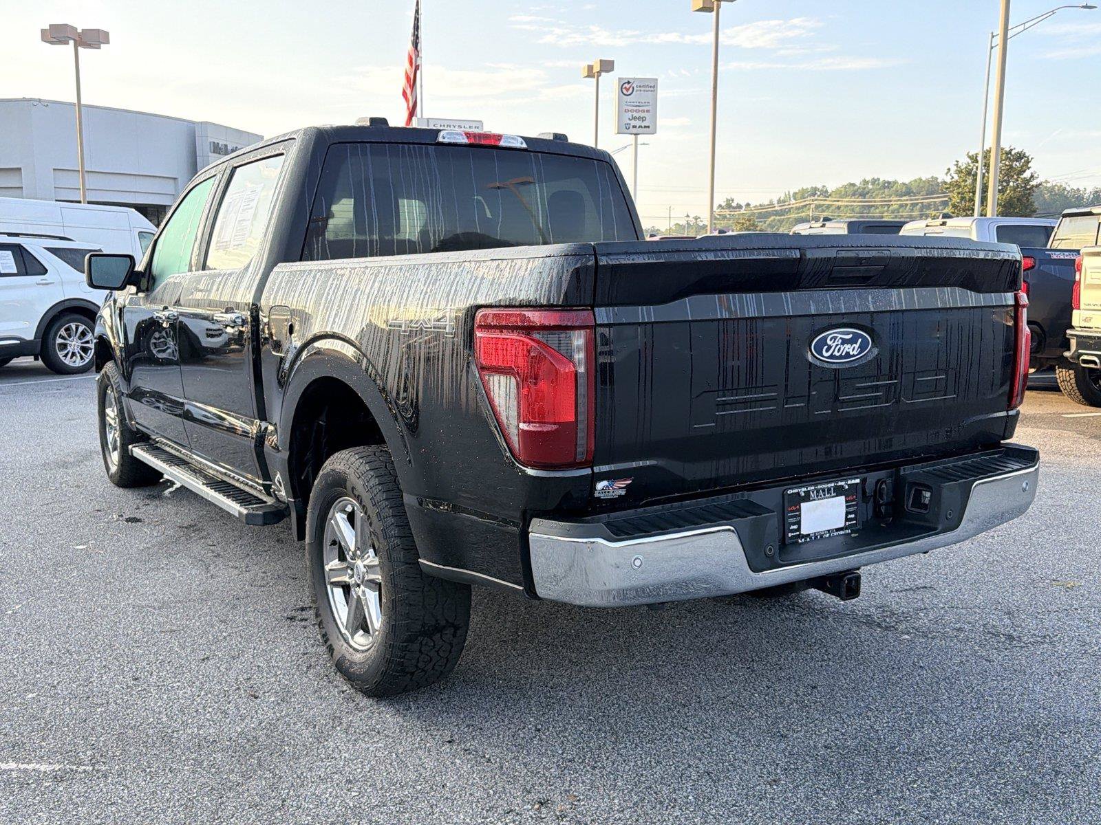 Used 2025 Ford F150 XLT w/ Equipment Group 301A Standard AWD/4WD image 7