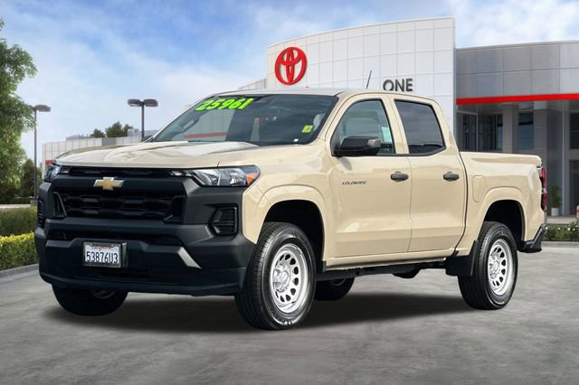 Used 2023 Chevrolet Colorado W/T image 9