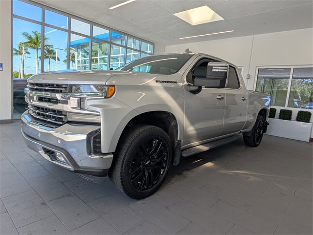 Used 2021 Chevrolet Silverado 1500 LTZ w/ Technology Package image 3