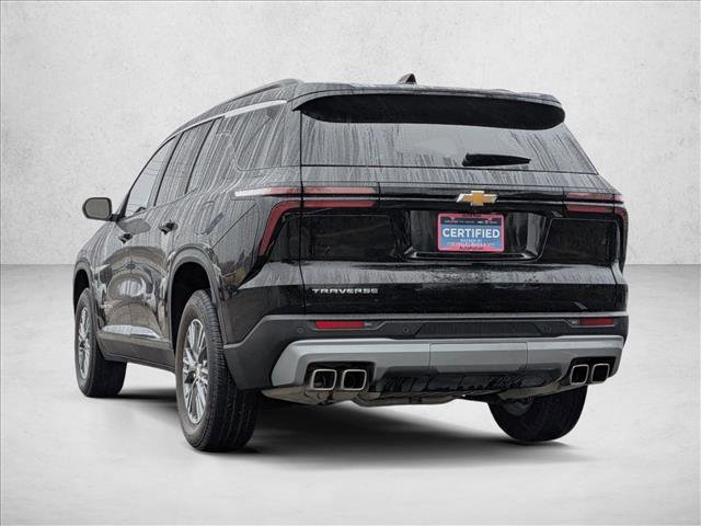 Certified 2025 Chevrolet Traverse LT w/ Driver Confidence Package image 8