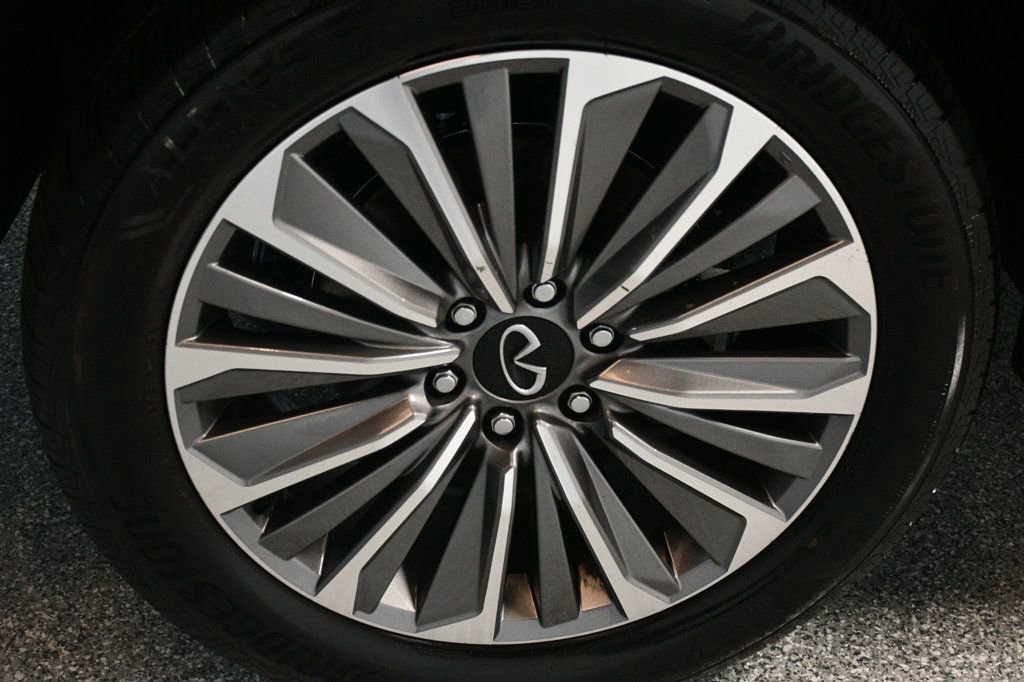 Used 2025 INFINITI QX80 Sensory image 20