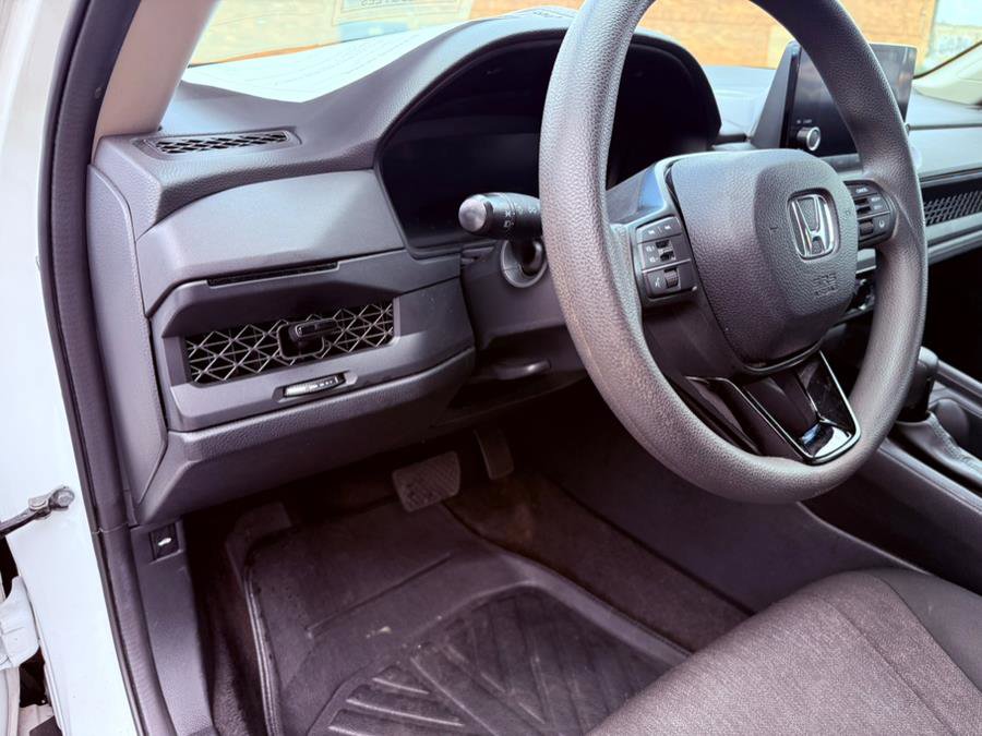 Used 2023 Honda Accord LX image 12