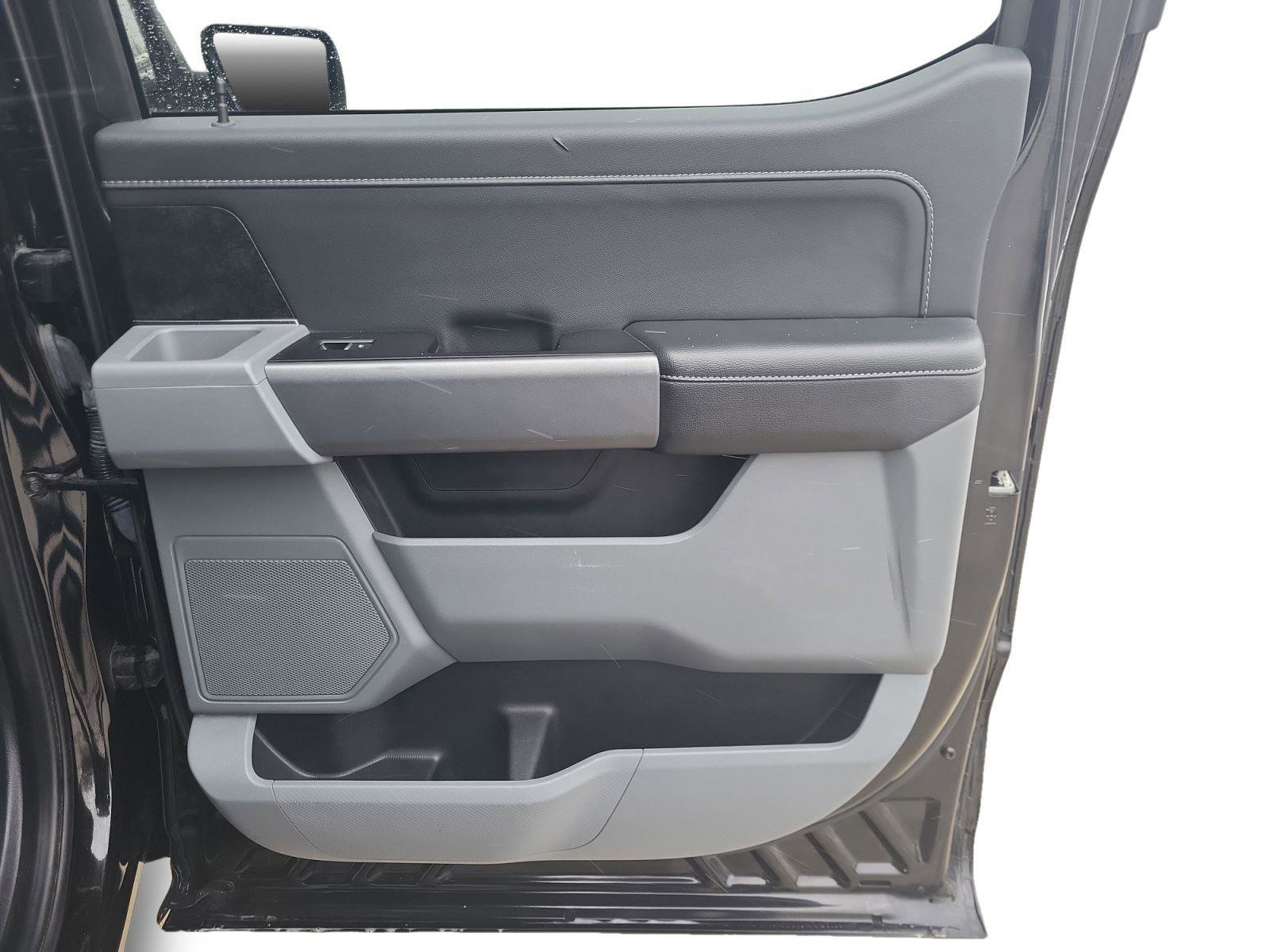 Used 2023 Ford F150 XLT w/ Equipment Group 301A Mid image 19