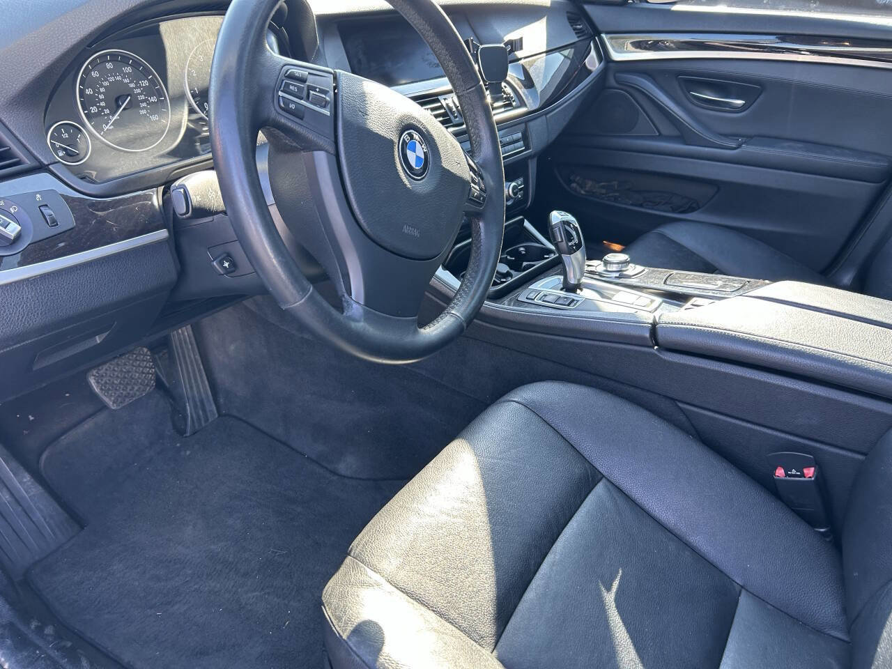 Used 2013 BMW 528i xDrive Sedan AWD/4WD image 9