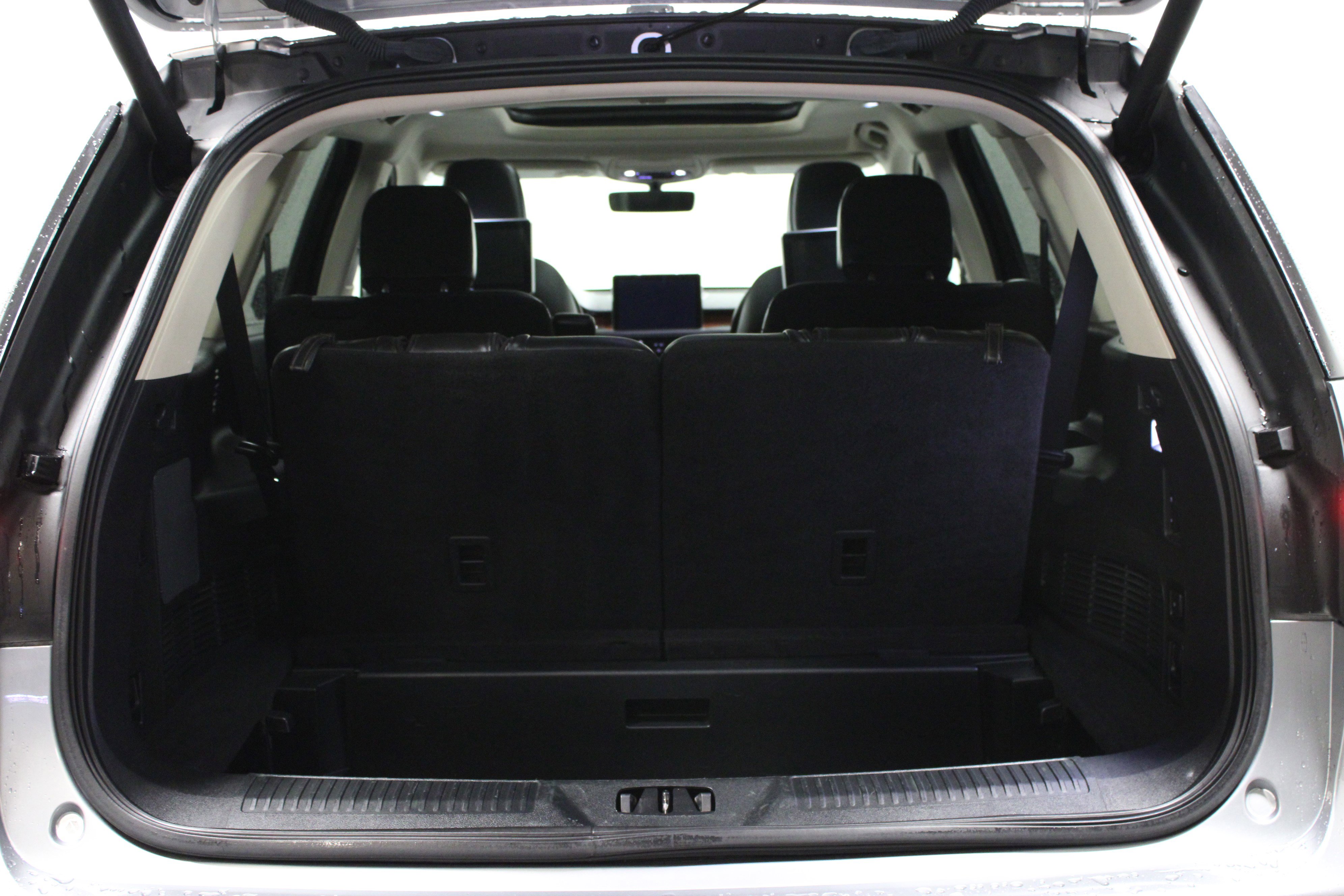 Used 2022 Lincoln Aviator Reserve w/ Equipment Group 201A image 16