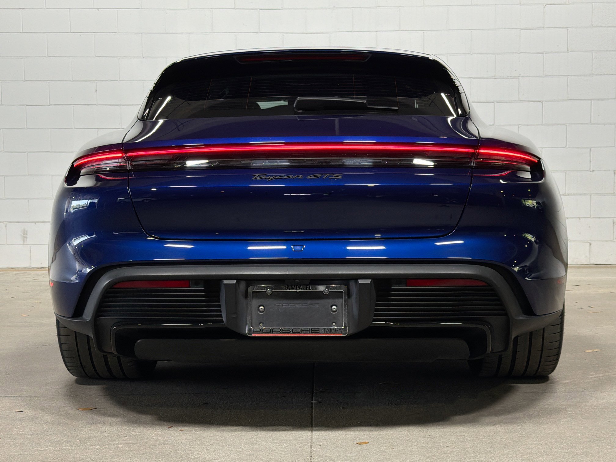 Certified 2023 Porsche Taycan GTS image 8