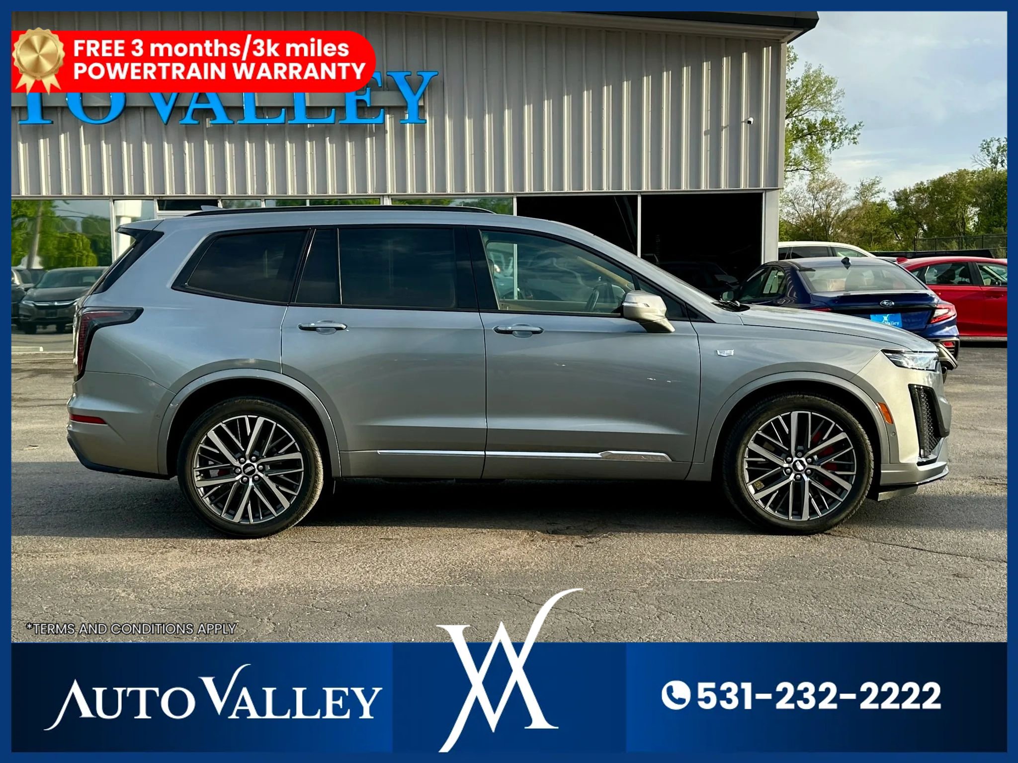 Used 2023 Cadillac XT6 Sport w/ Platinum Package AWD/4WD image 8