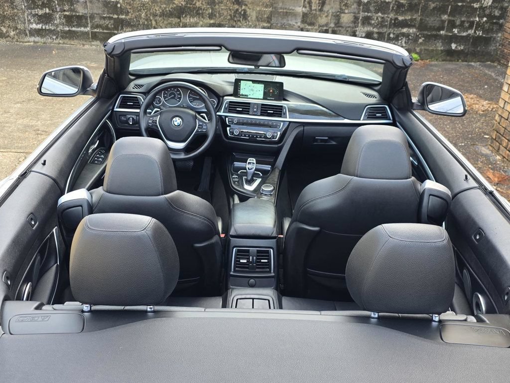 Used 2018 BMW 430i Convertible RWD image 16