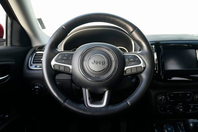 Used 2020 Jeep Compass Latitude image 39