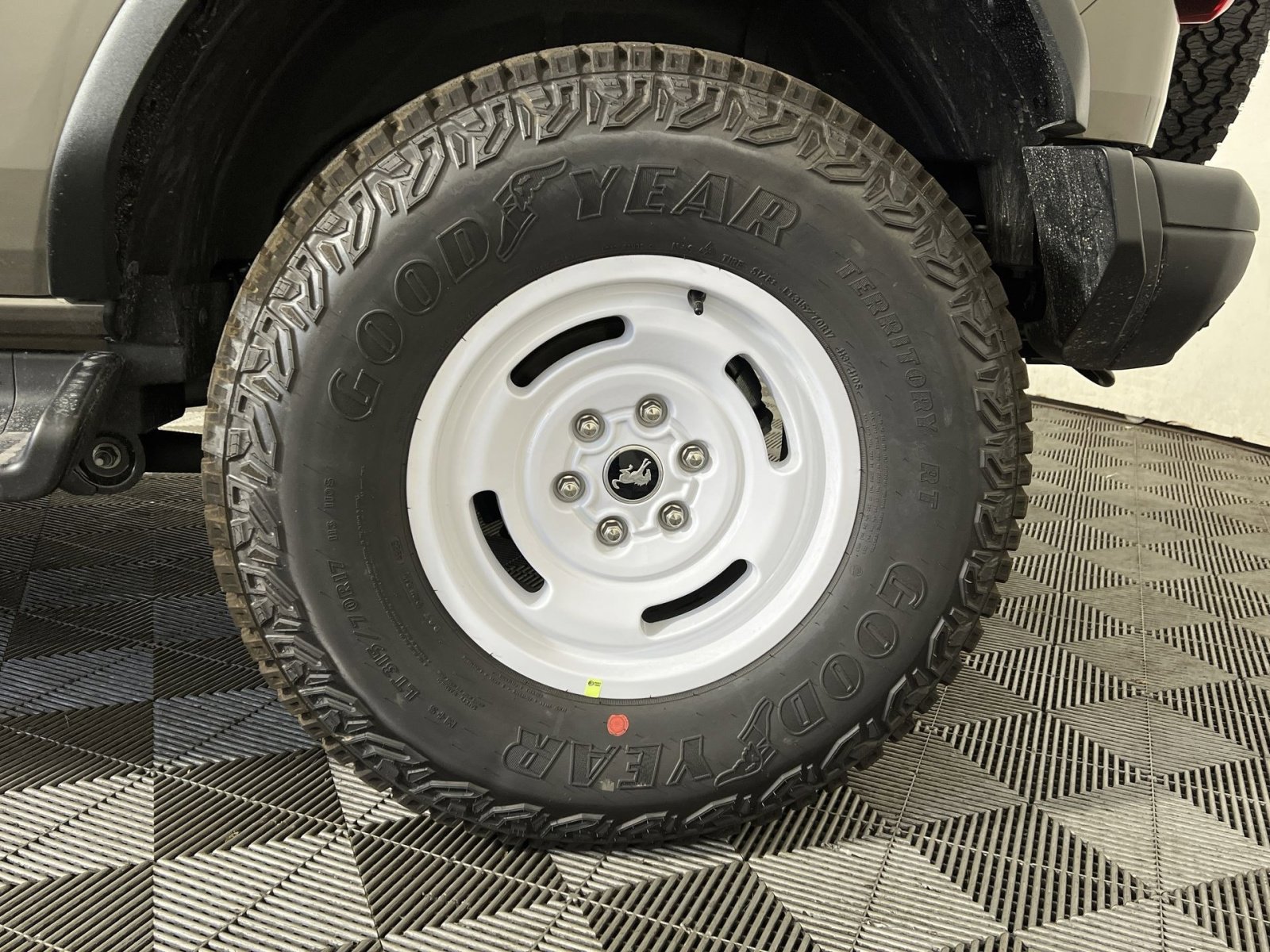 New 2026 Ford Bronco Heritage Edition image 12