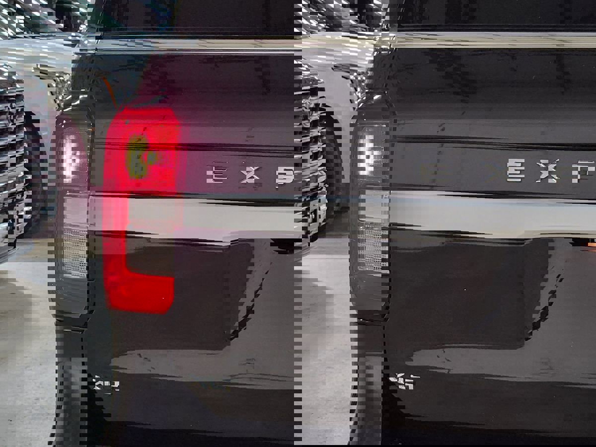 Used 2022 Ford Expedition XLT image 20