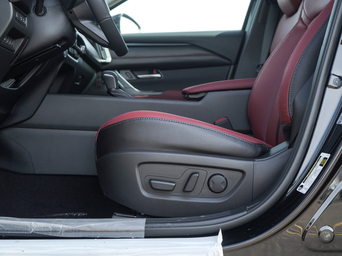 New 2026 MAZDA CX-50 AWD 2.5 Hybrid w/ Premium Pkg image 18