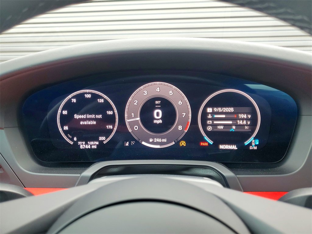 Used 2025 Porsche 911 Carrera image 10