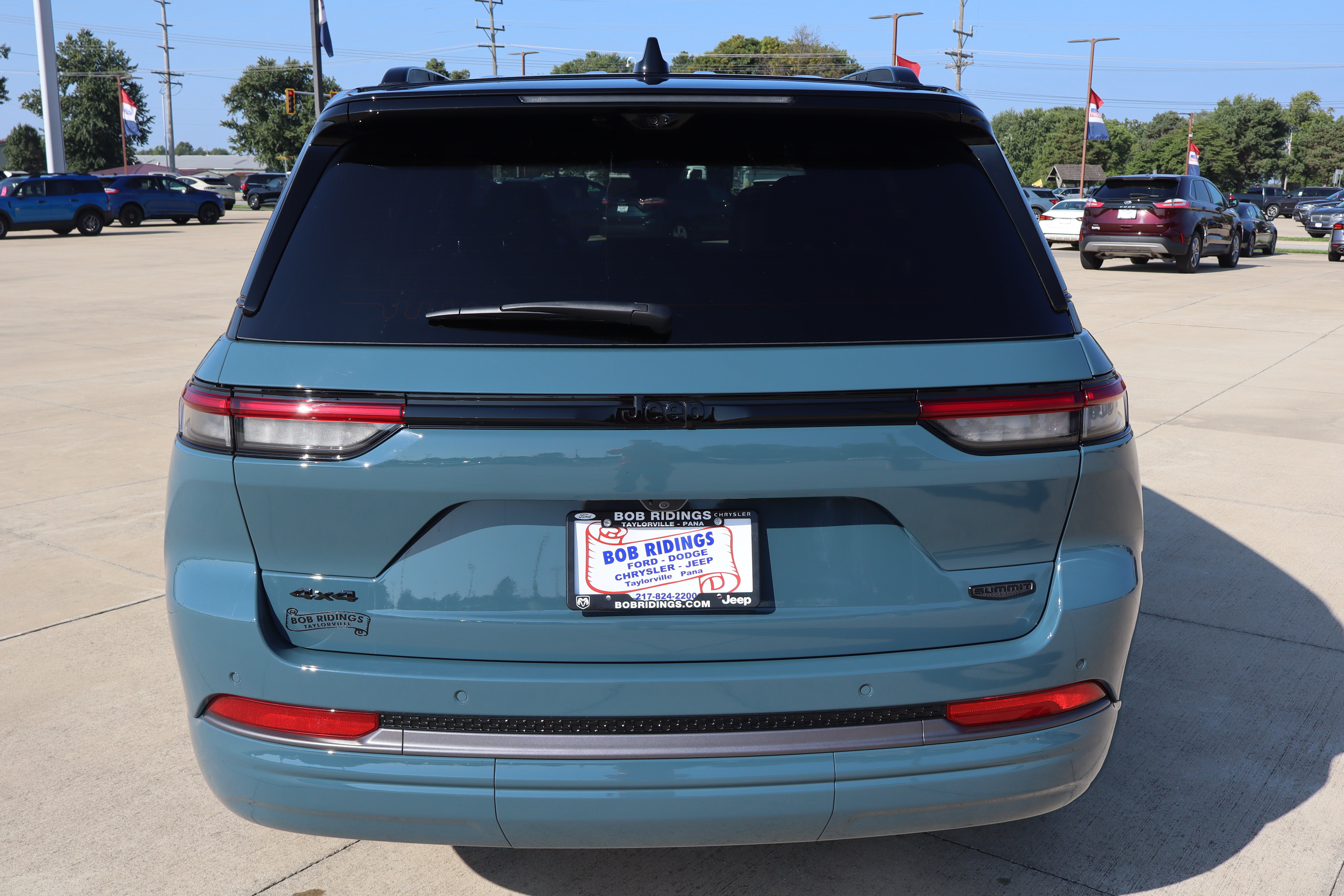 Used 2026 Jeep Grand Cherokee Summit w/ Obsidian Package AWD/4WD image 6