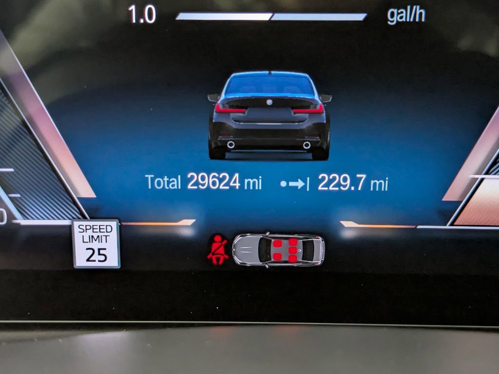 Certified 2023 BMW 330i xDrive Sedan w/ Premium Package image 33