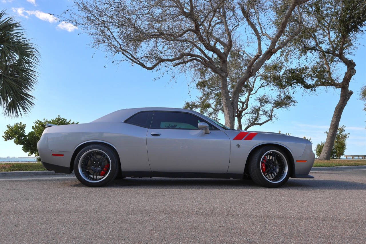Used 2015 Dodge Challenger SRT Hellcat image 56