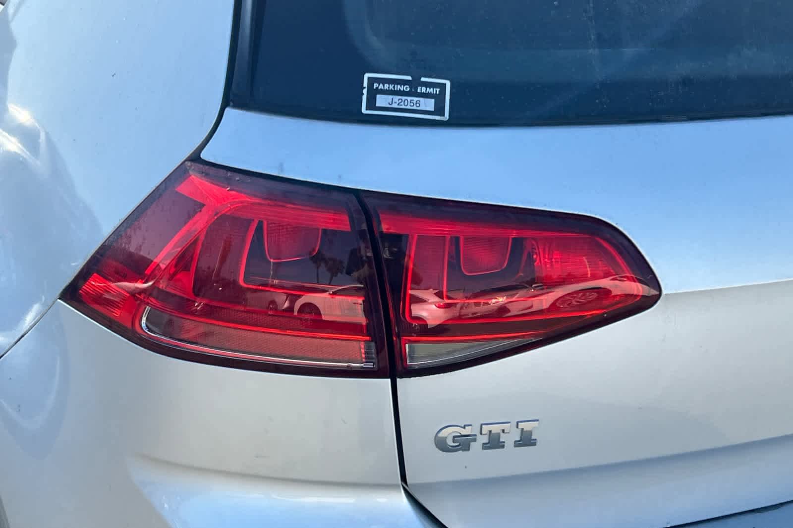 Used 2015 Volkswagen GTI SE w/ Lighting Package (SEL) FWD image 20