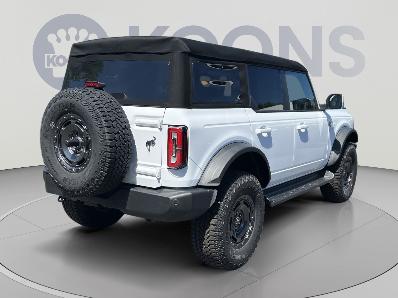 New 2025 Ford Bronco Outer Banks w/ Sasquatch Package AWD/4WD image 11
