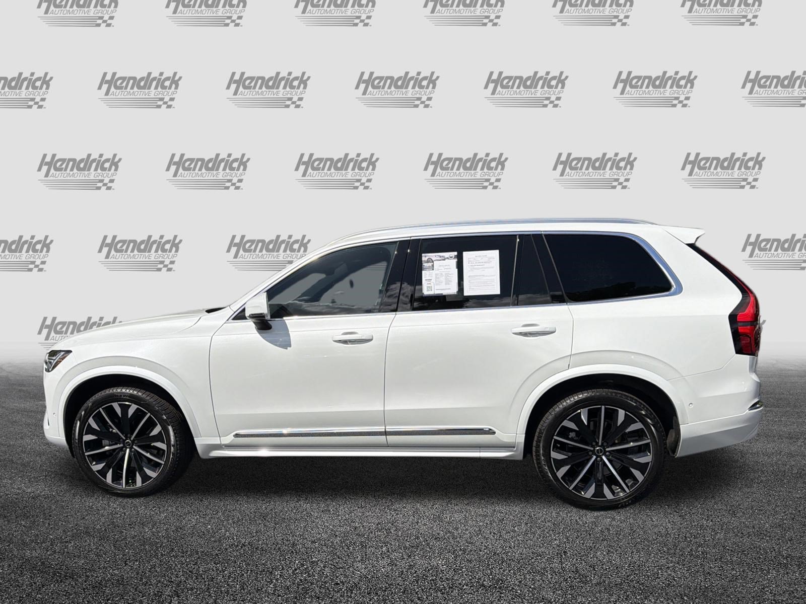 Certified 2026 Volvo XC90 B6 Plus w/ Protection Package Premier AWD/4WD image 7