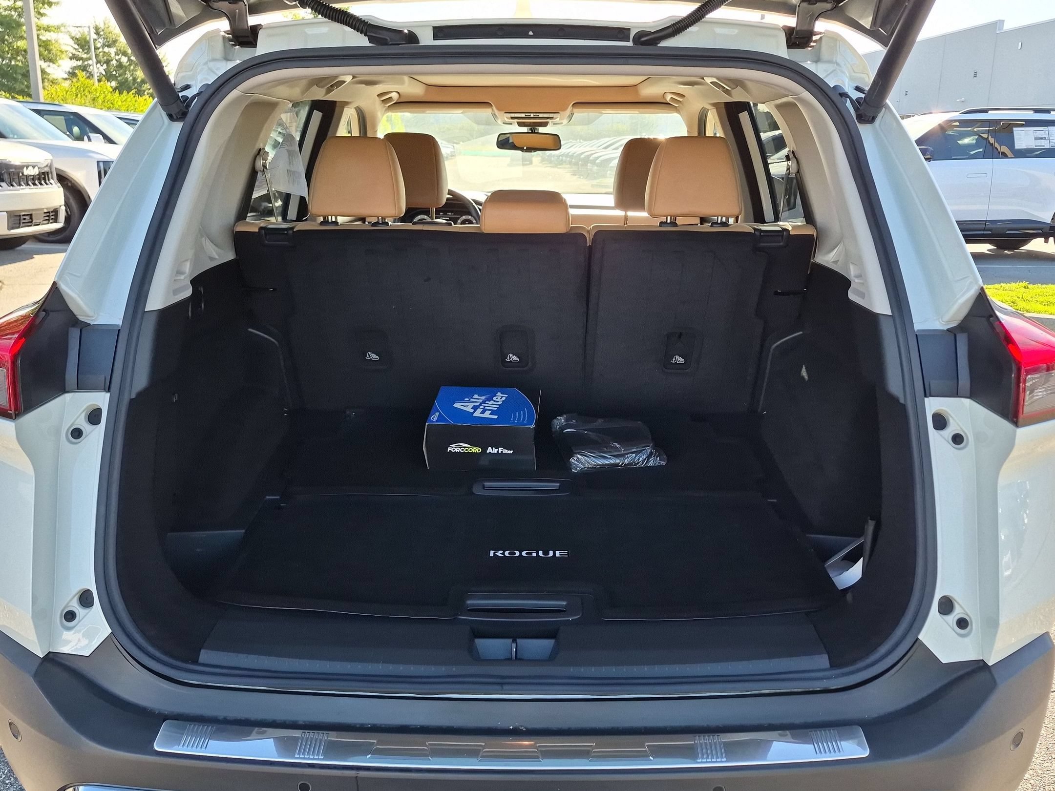 Used 2021 Nissan Rogue Platinum AWD/4WD image 33