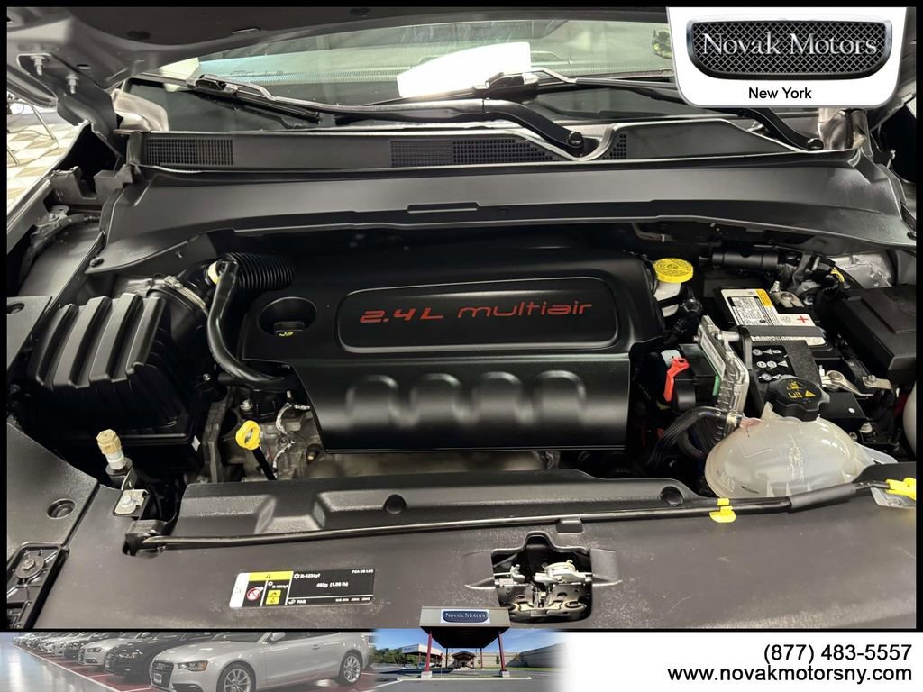 Used 2022 Jeep Compass Trailhawk w/ Trailhawk Elite Group image 13