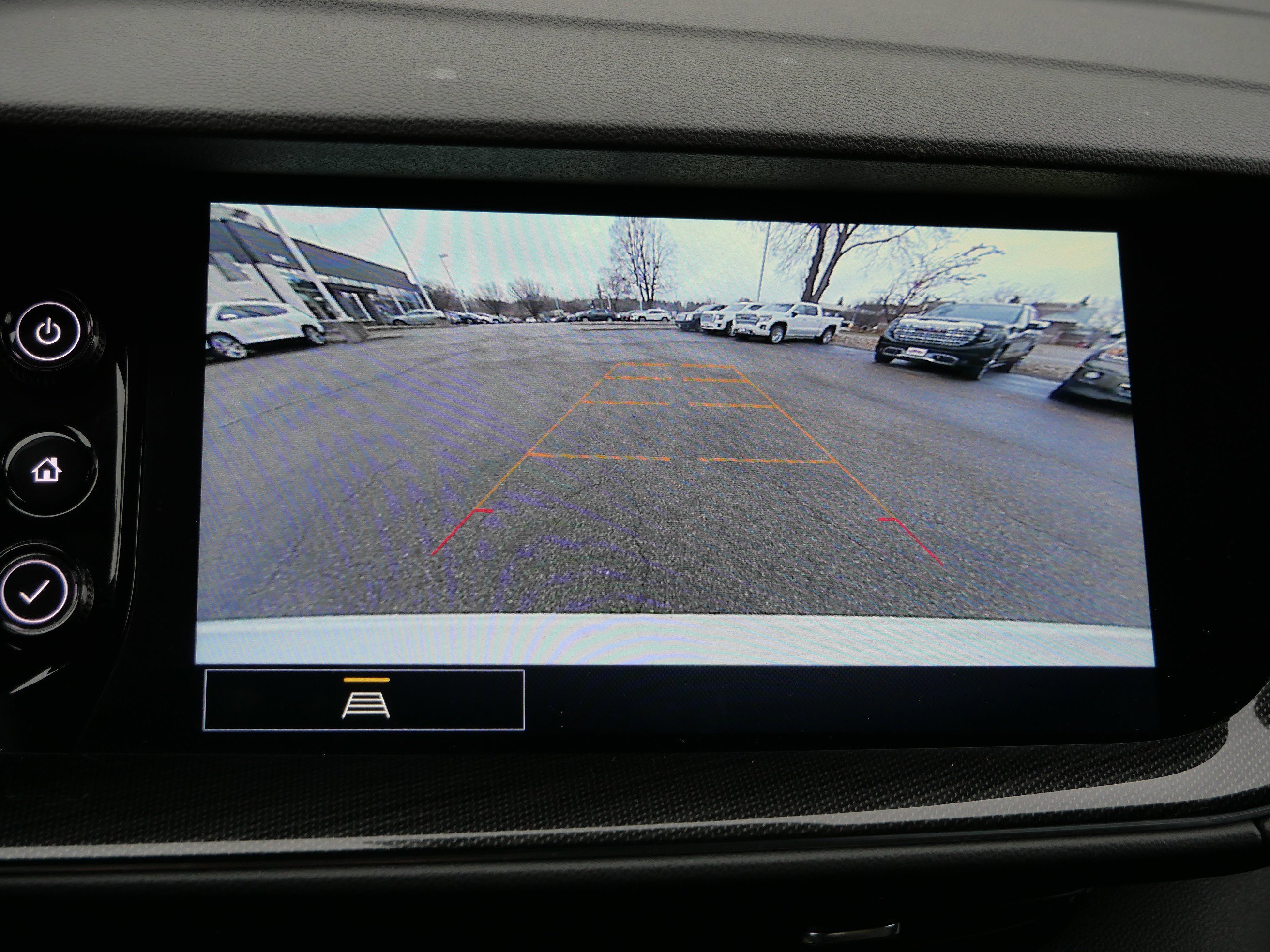 Used 2022 Buick Envision Essence w/ Sport Touring Package image 30