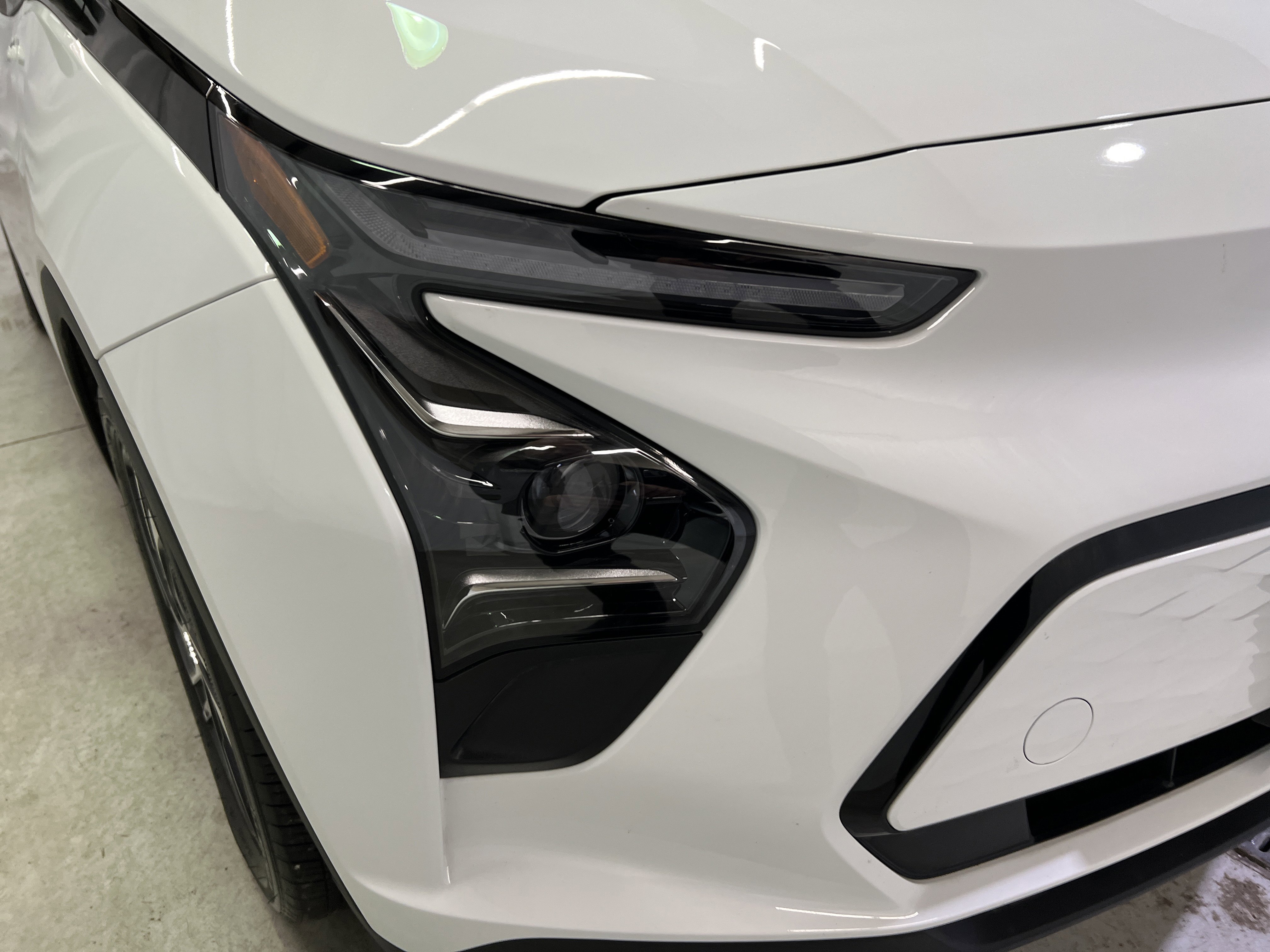 Certified 2023 Chevrolet Bolt LT w/ Infotainment Package image 5
