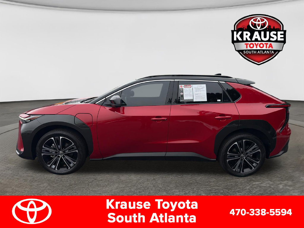 Used 2024 Toyota bZ4X FWD image 4