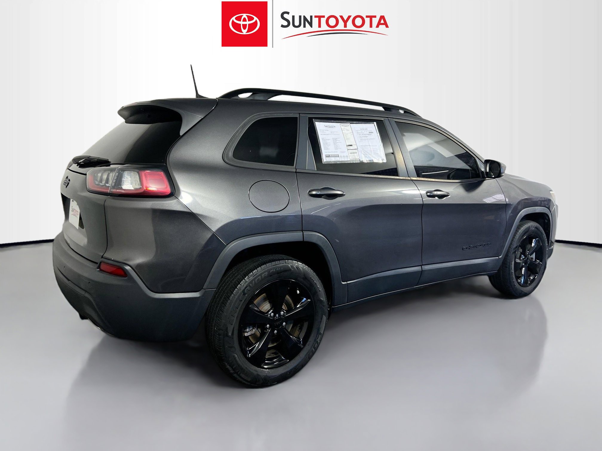 Used 2020 Jeep Cherokee Latitude Plus image 4