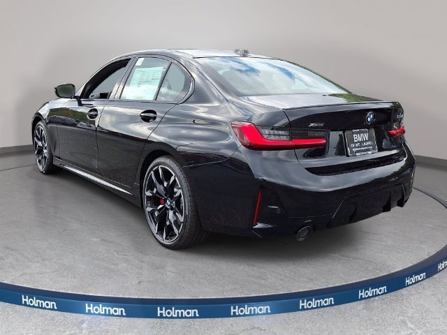 New 2026 BMW 330i xDrive Sedan w/ M Sport Package AWD/4WD image 6