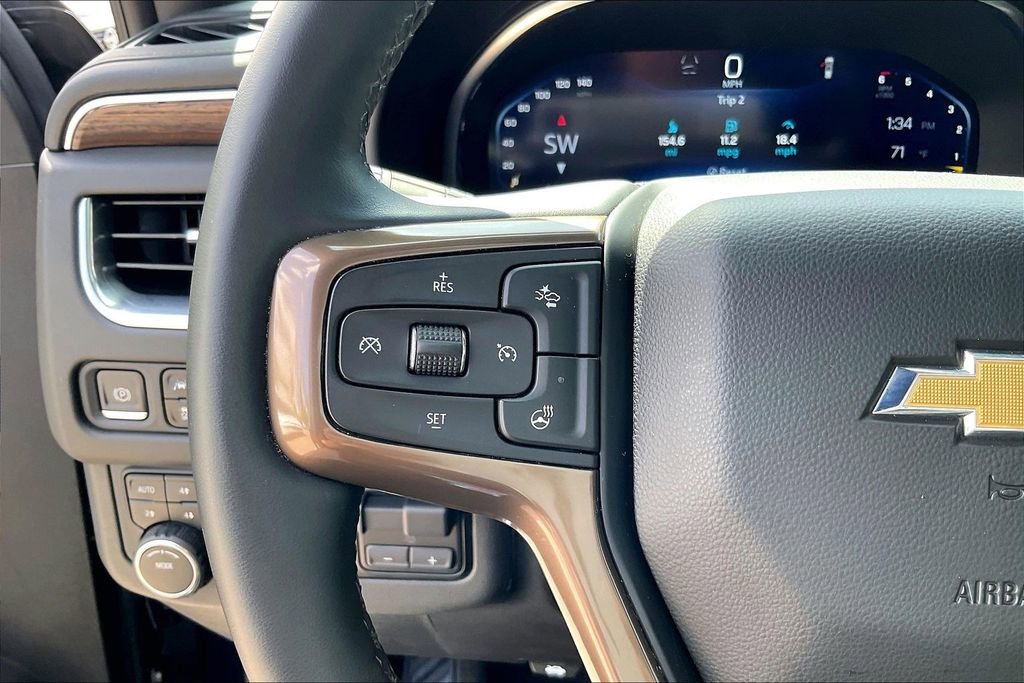 Used 2023 Chevrolet Tahoe High Country w/ Premium Package AWD/4WD image 27