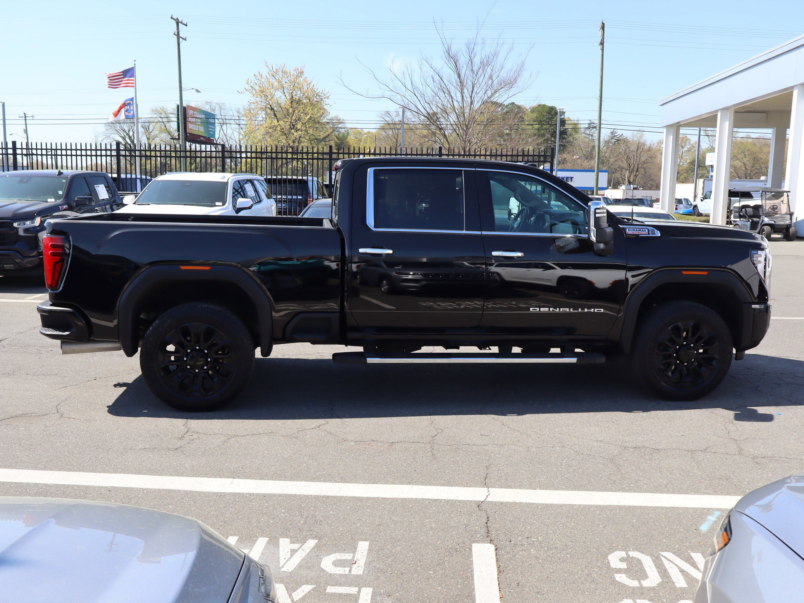 Certified 2024 GMC Sierra 2500 Denali w/ Denali Reserve Package image 12