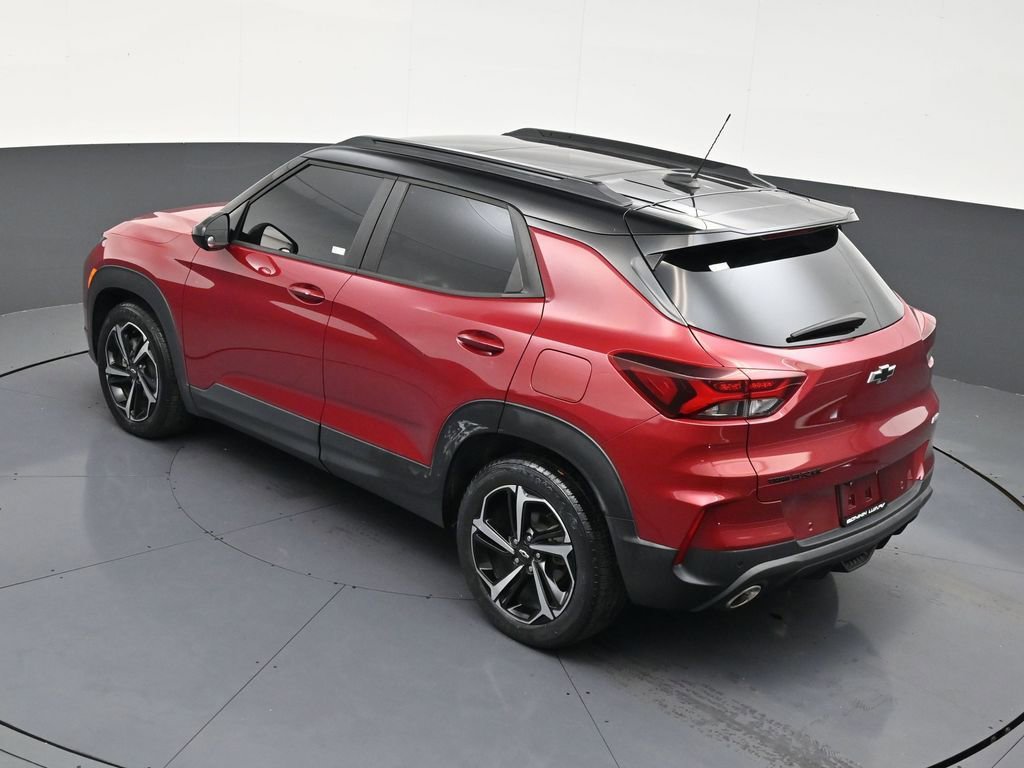 Used 2021 Chevrolet TrailBlazer RS w/ Sun and Liftgate Package image 14