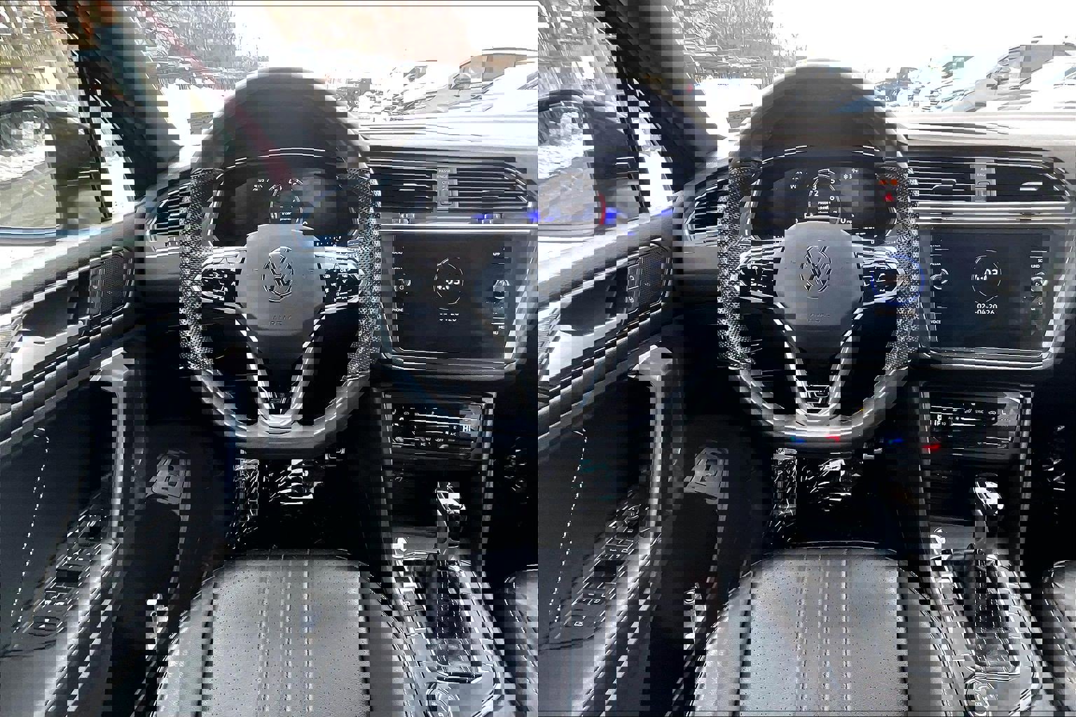 Used 2024 Volkswagen Tiguan SE R-Line image 5