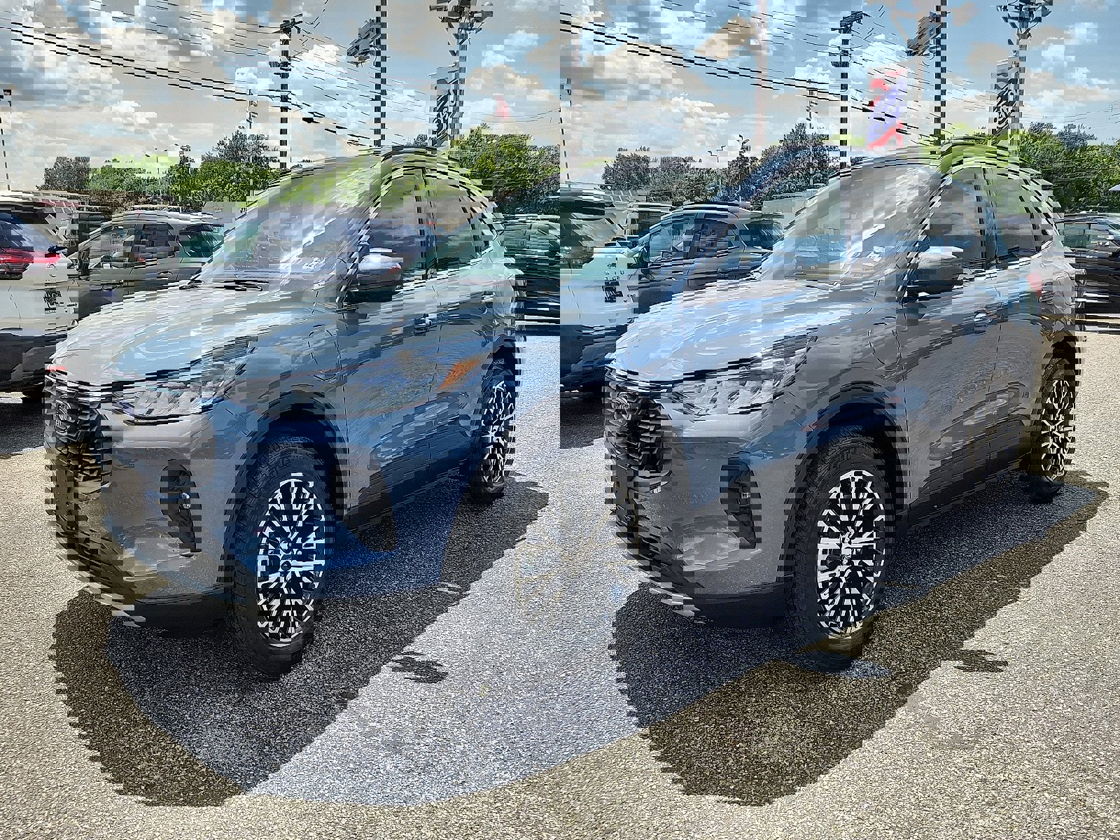 Certified 2025 Ford Escape SE image 3