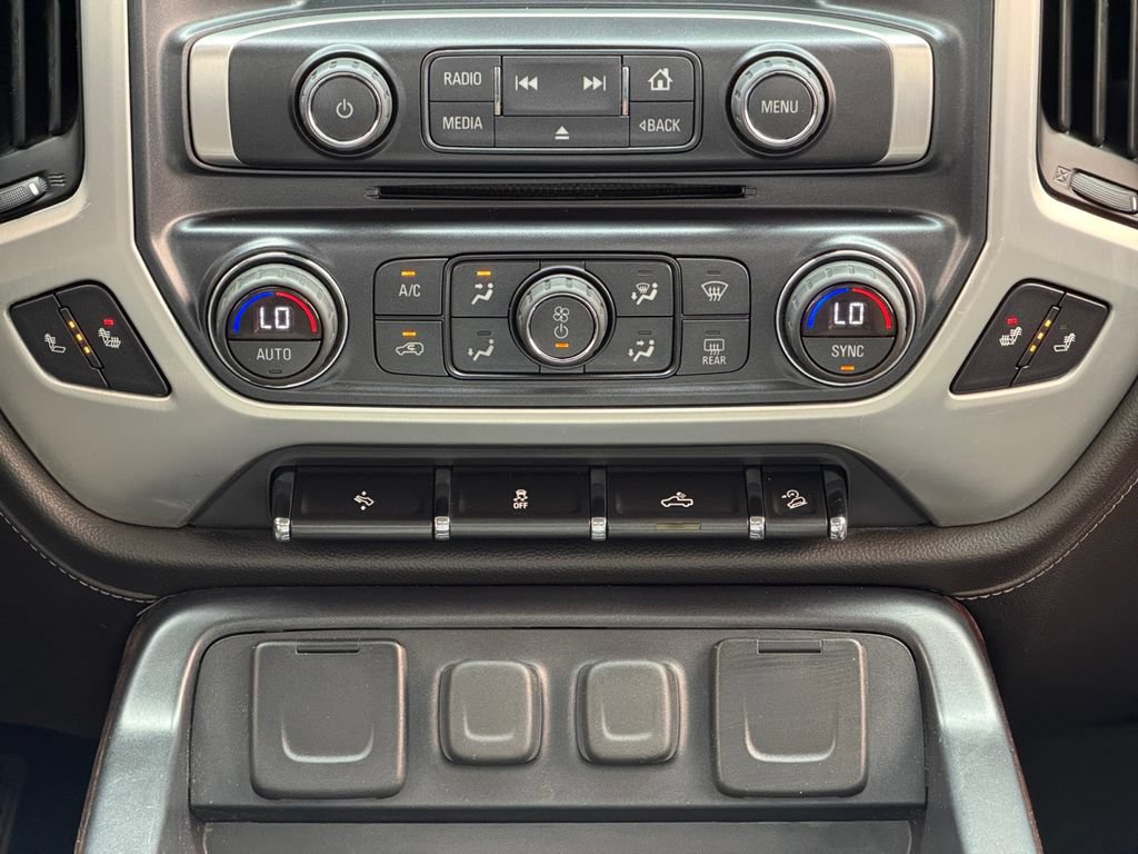 Used 2018 GMC Sierra 2500 SLT w/ Suspension Package, Off-Road AWD/4WD image 21