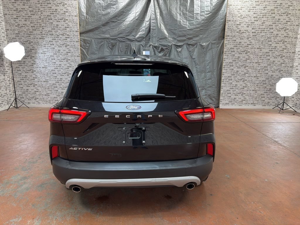 Used 2023 Ford Escape Active FWD image 7