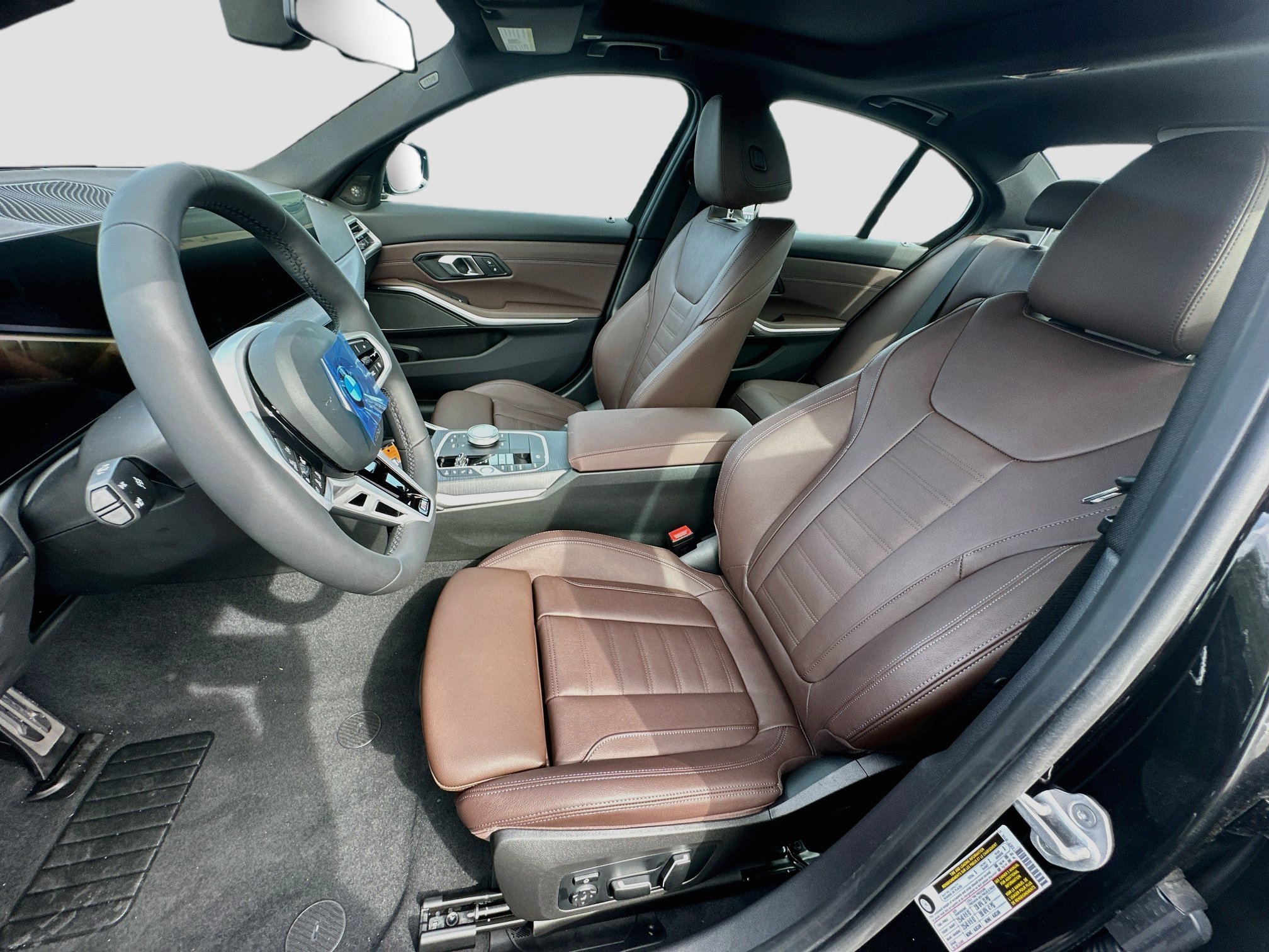 New 2026 BMW 330i Sedan w/ M Sport Package RWD image 14