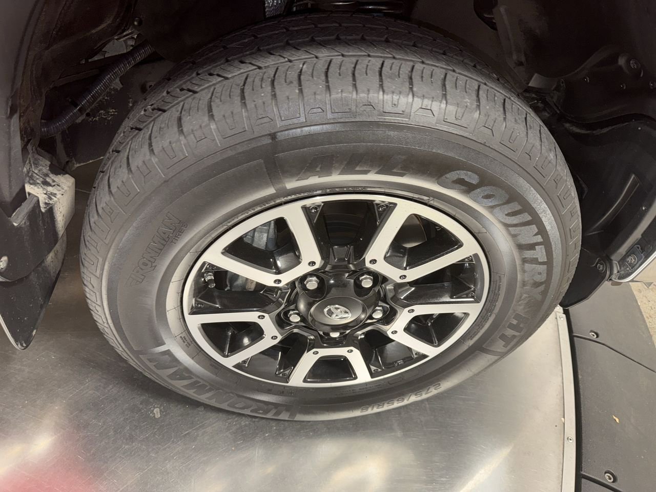 Used 2019 Toyota Tundra SR5 w/ TRD Off Road Package image 14