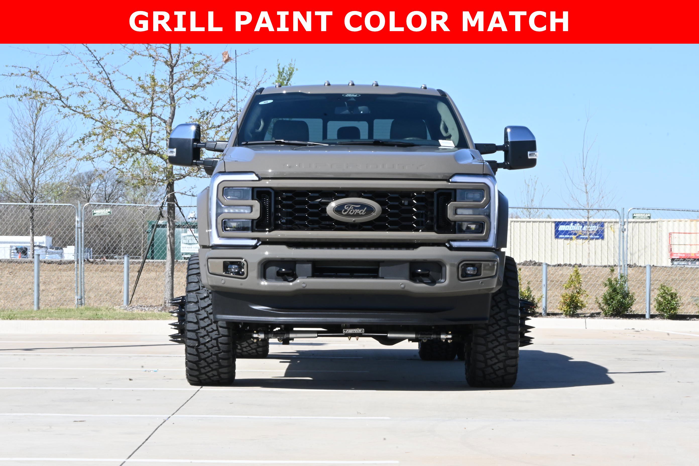 Used 2026 Ford F450 Platinum w/ Platinum Plus Package image 2