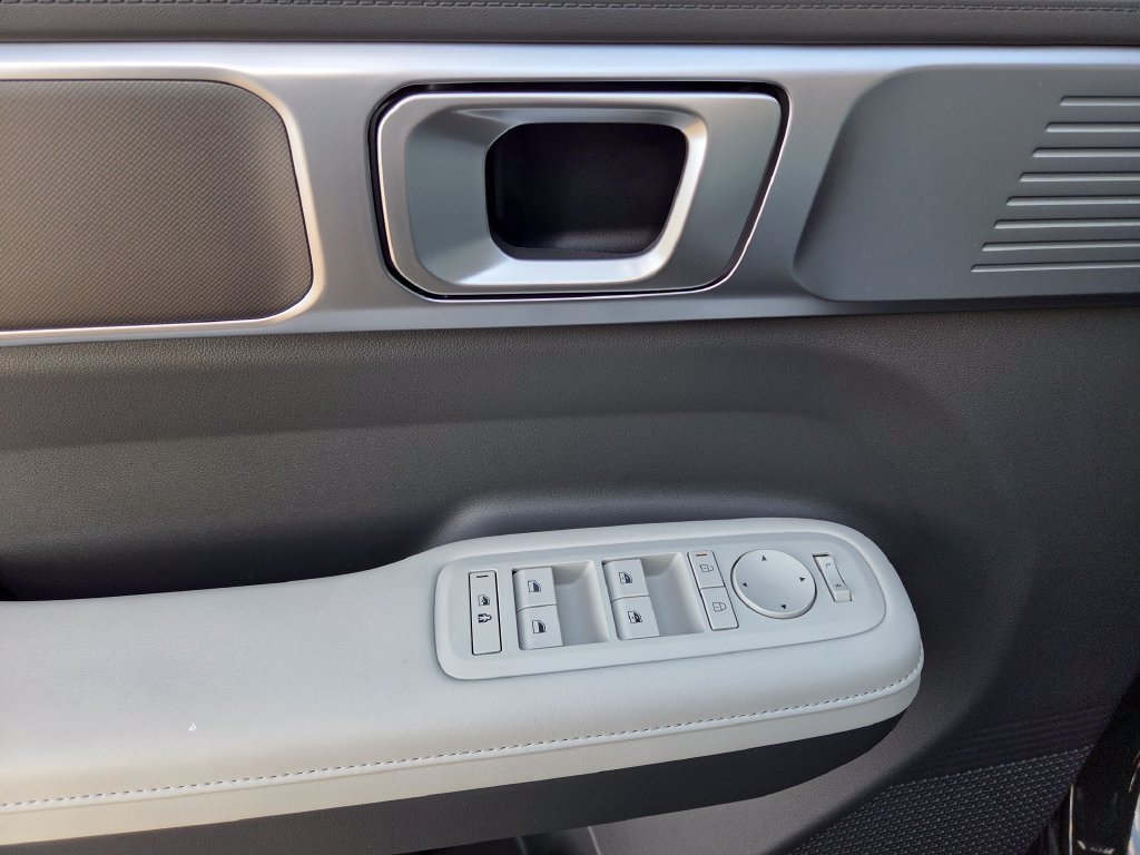 New 2026 Hyundai Santa Fe SEL AWD/4WD image 13
