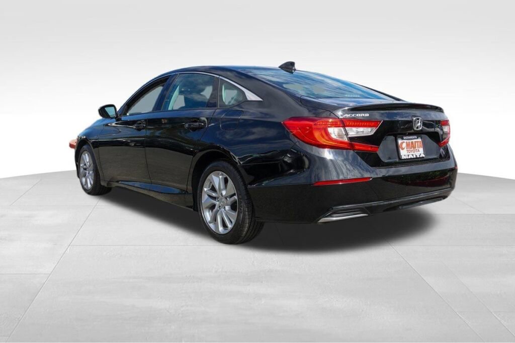 Used 2020 Honda Accord LX image 6