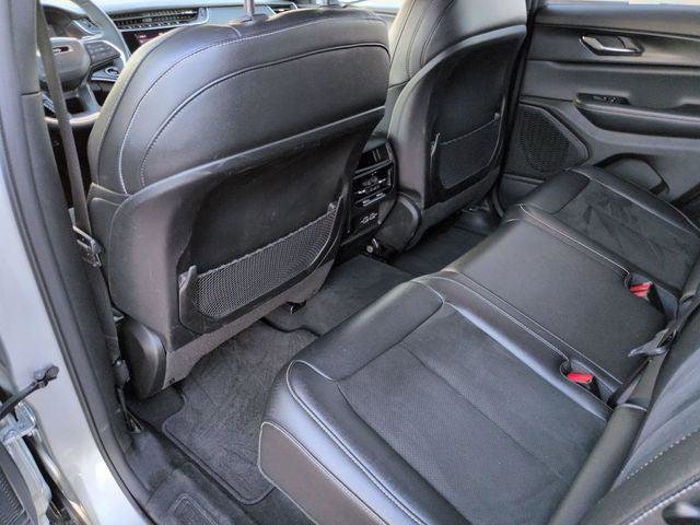 Certified 2024 Jeep Grand Cherokee Altitude image 24