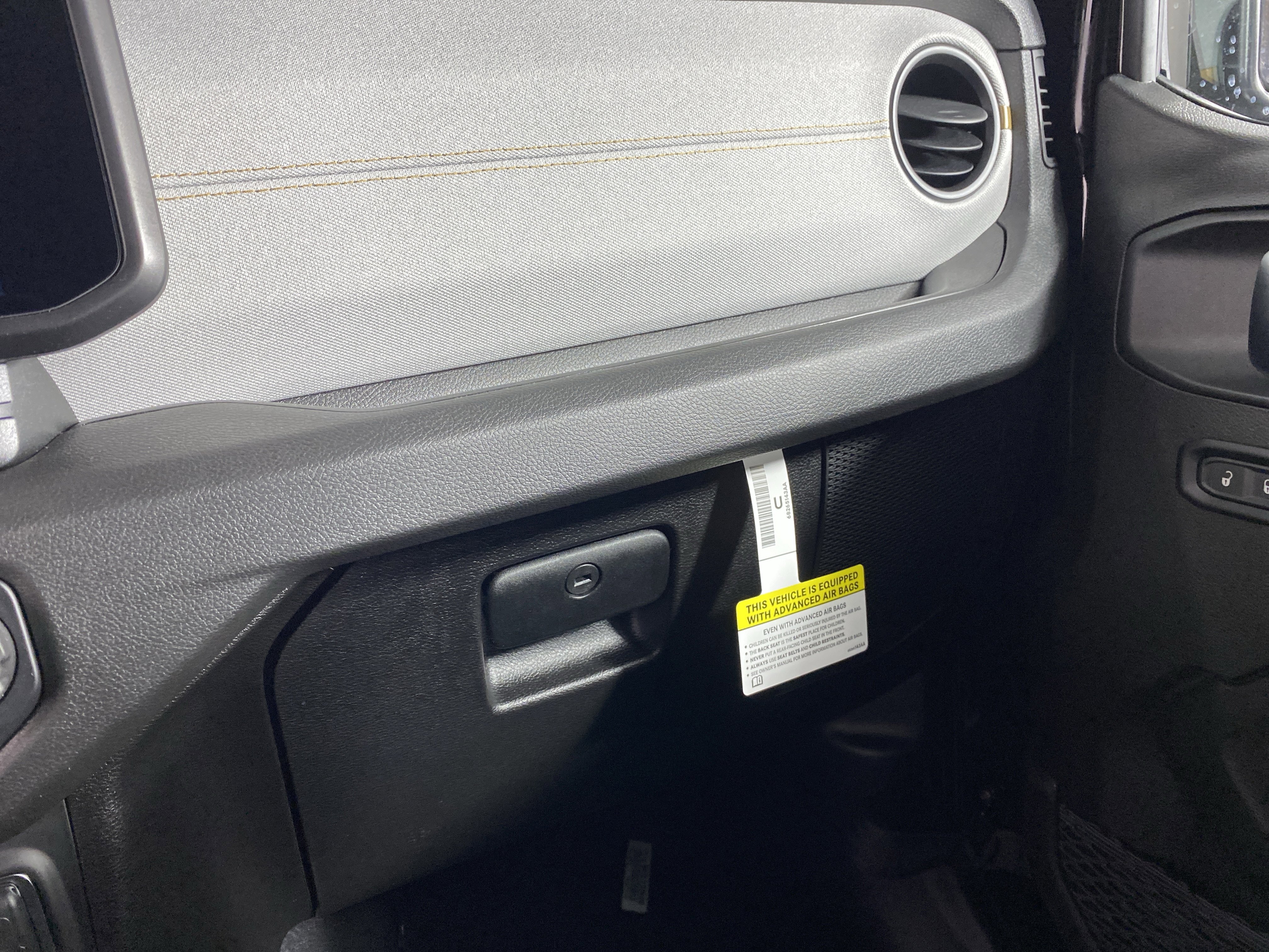 New 2026 Jeep Wrangler Sport AWD/4WD image 27