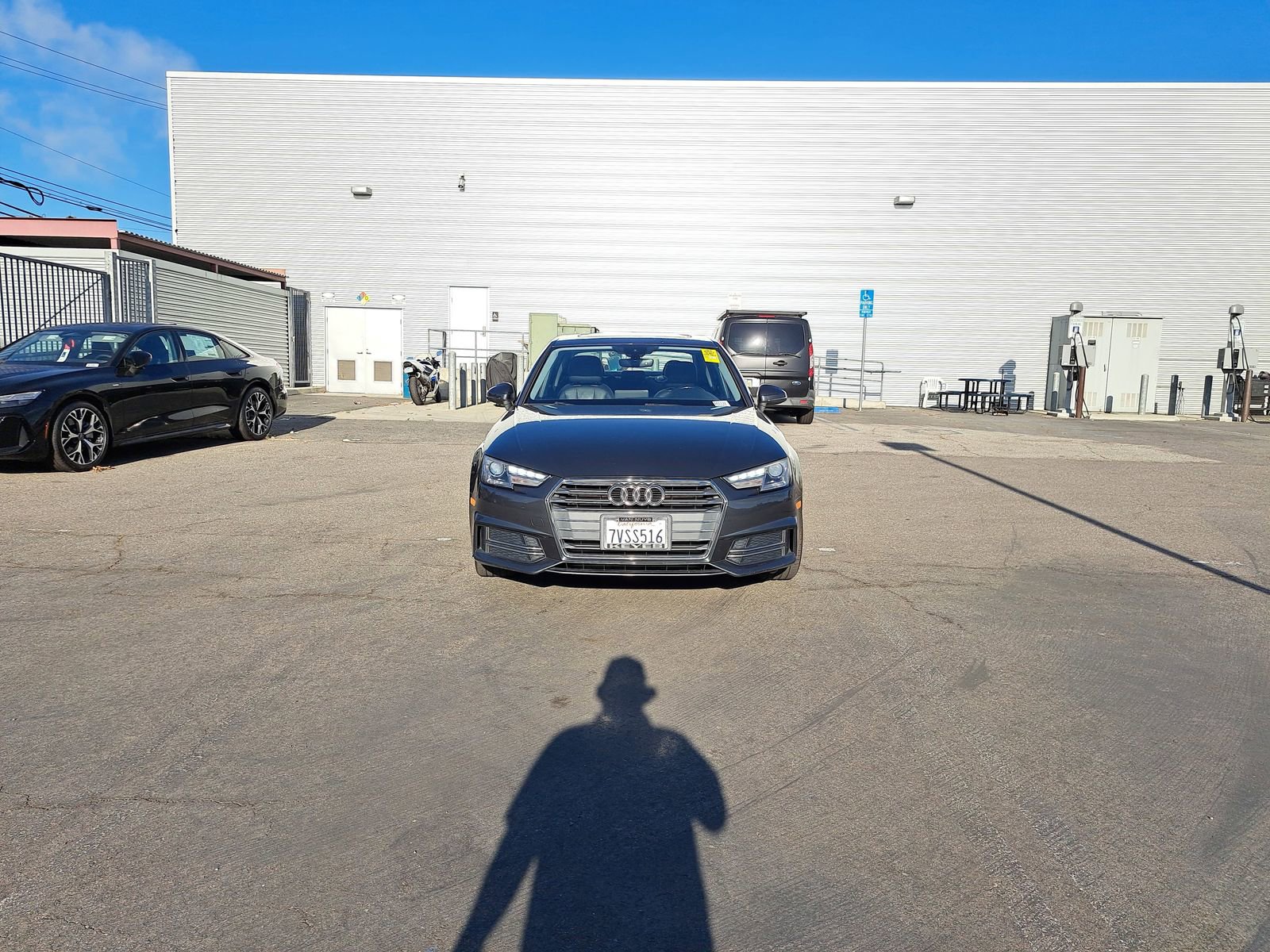 Used 2017 Audi A4 2.0T Ultra Premium w/ Convenience Package FWD image 2