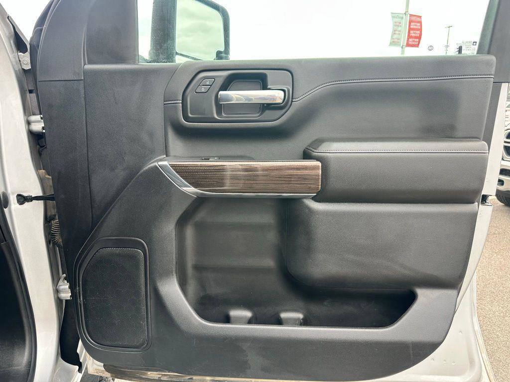 Used 2023 Chevrolet Silverado 3500 LT w/ Convenience Package image 34