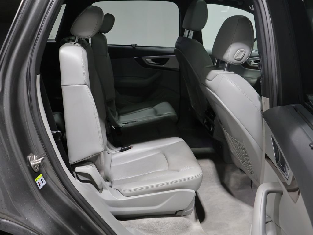 Used 2019 Audi Q7 2.0T Premium Plus image 22