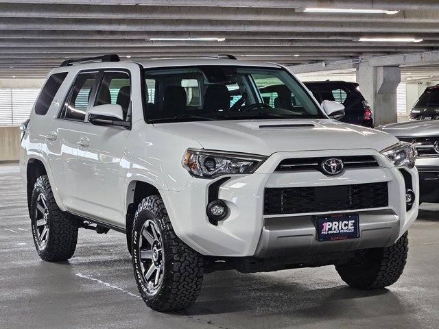 Used 2021 Toyota 4Runner TRD Off-Road image 3